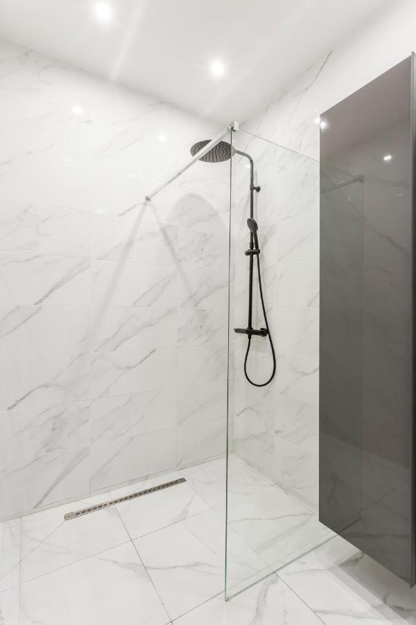 180 Suite Eden, Luxury Apt At Sacre Coeur Paris Eksteriør bilde